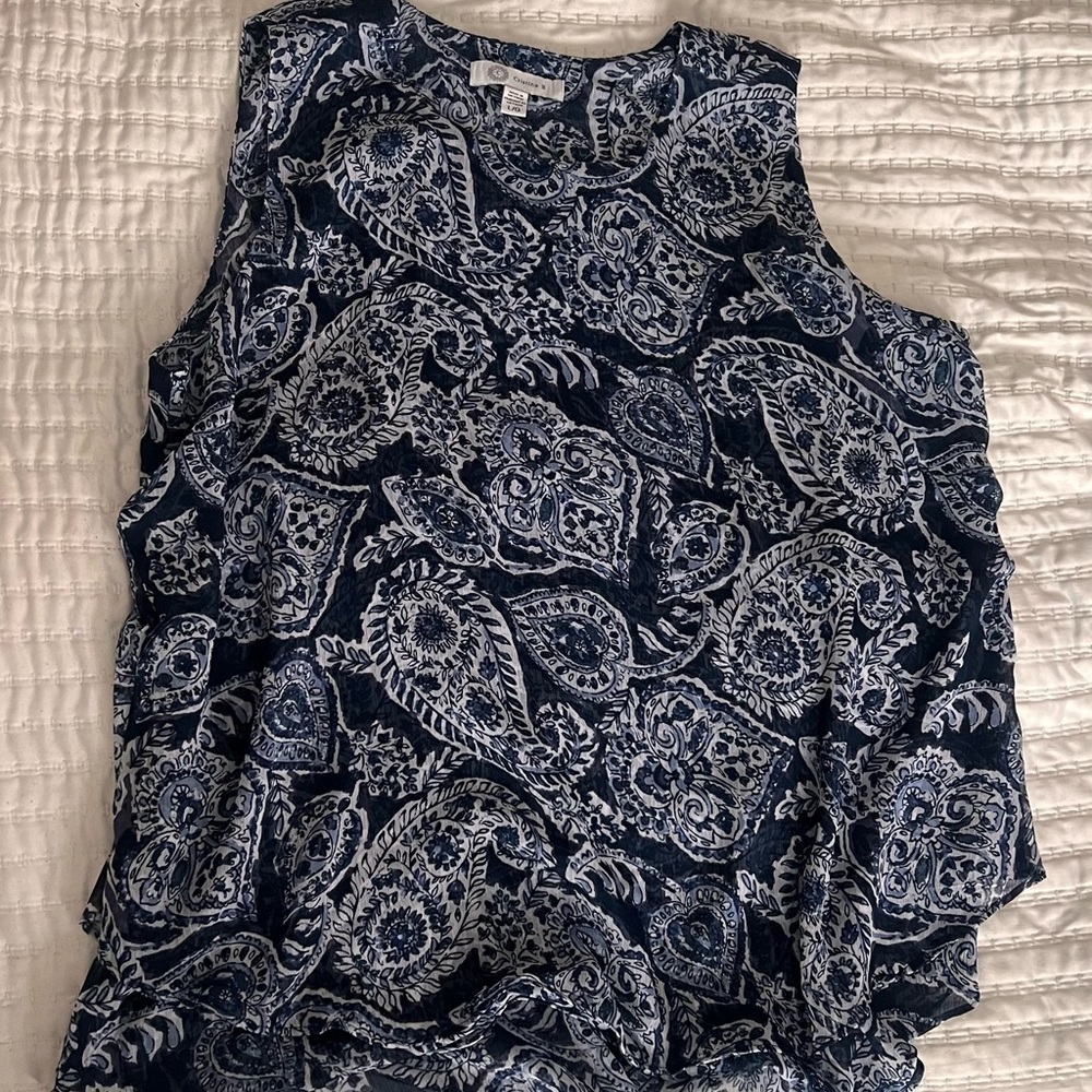 Elegant Navy Paisley Blouse - Picture 2 of 4